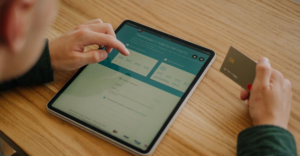 How Digital Platforms Are Reshaping How We Interact With Sacred Texts