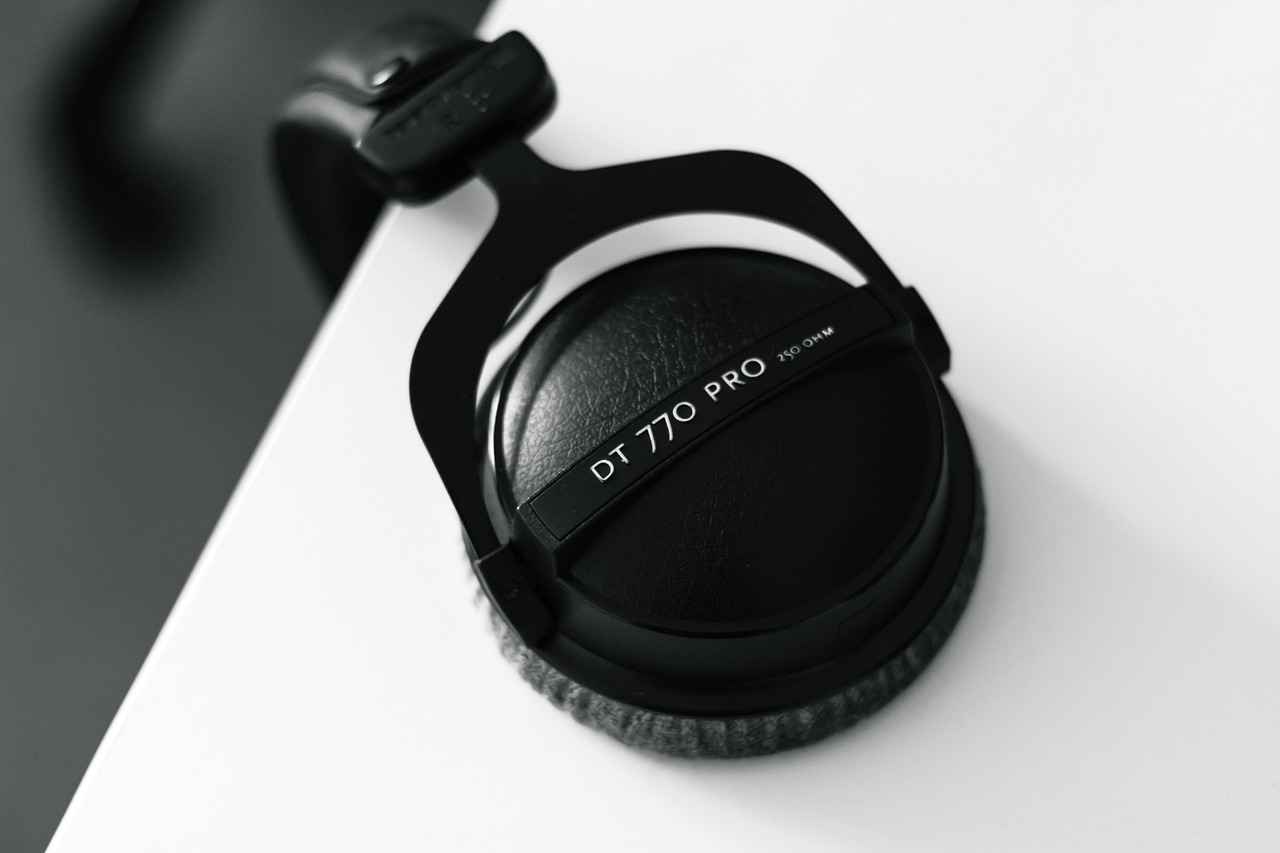 Understanding the Beyer MMX 150 Headset