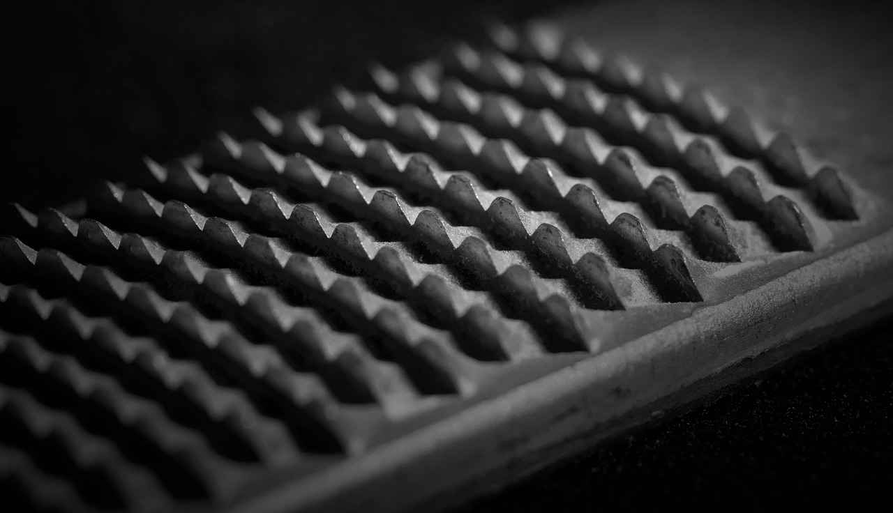 The Need for Reloading Folders