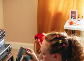 Windows 11 Video Playback Stutters: Discover Quick Fixes Now!