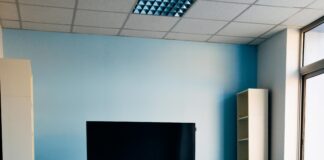 Solve Windows 11 Monitor Flicker Issues With These Simple Fixes Page