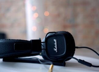 Windows 11 Headphone Jack No Detection? Discover Quick Fixes Today!