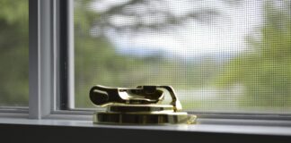 Troubleshoot Windows 11 Lock Screen Ads For a Seamless Experience Page